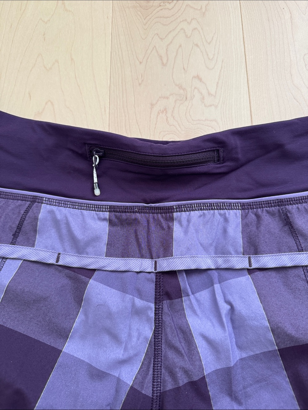 Lululemon Purple Plaid Speed Up Short 2.5” - Picture 4 of 5
